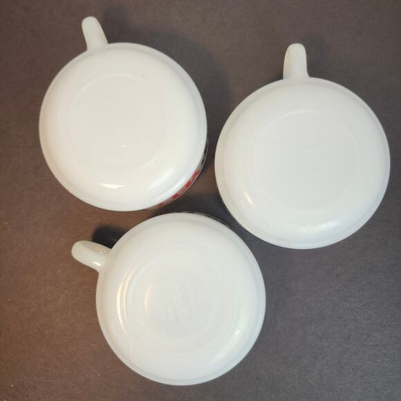 Glasbake Milk Glass Soup Bowl *Is It Soup Yet?* Handle J-2711 Set Of 3 Mugs - Picture 3 of 15